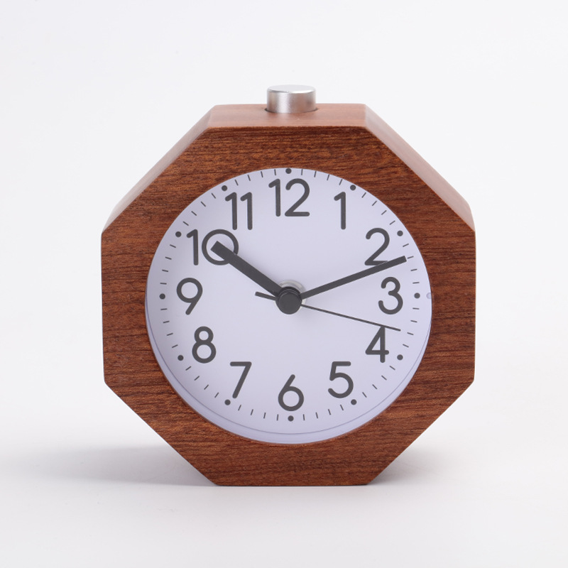 Horloge en bois design nordique POLYGON – style éthique & compact Horloge en bois design nordique POLYGON – style éthique & compact