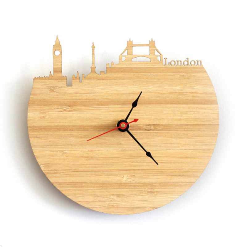 Horloge murale en bois Bambou LONDON – Design éco chic Horloge murale en bois Bambou LONDON – Design éco chic